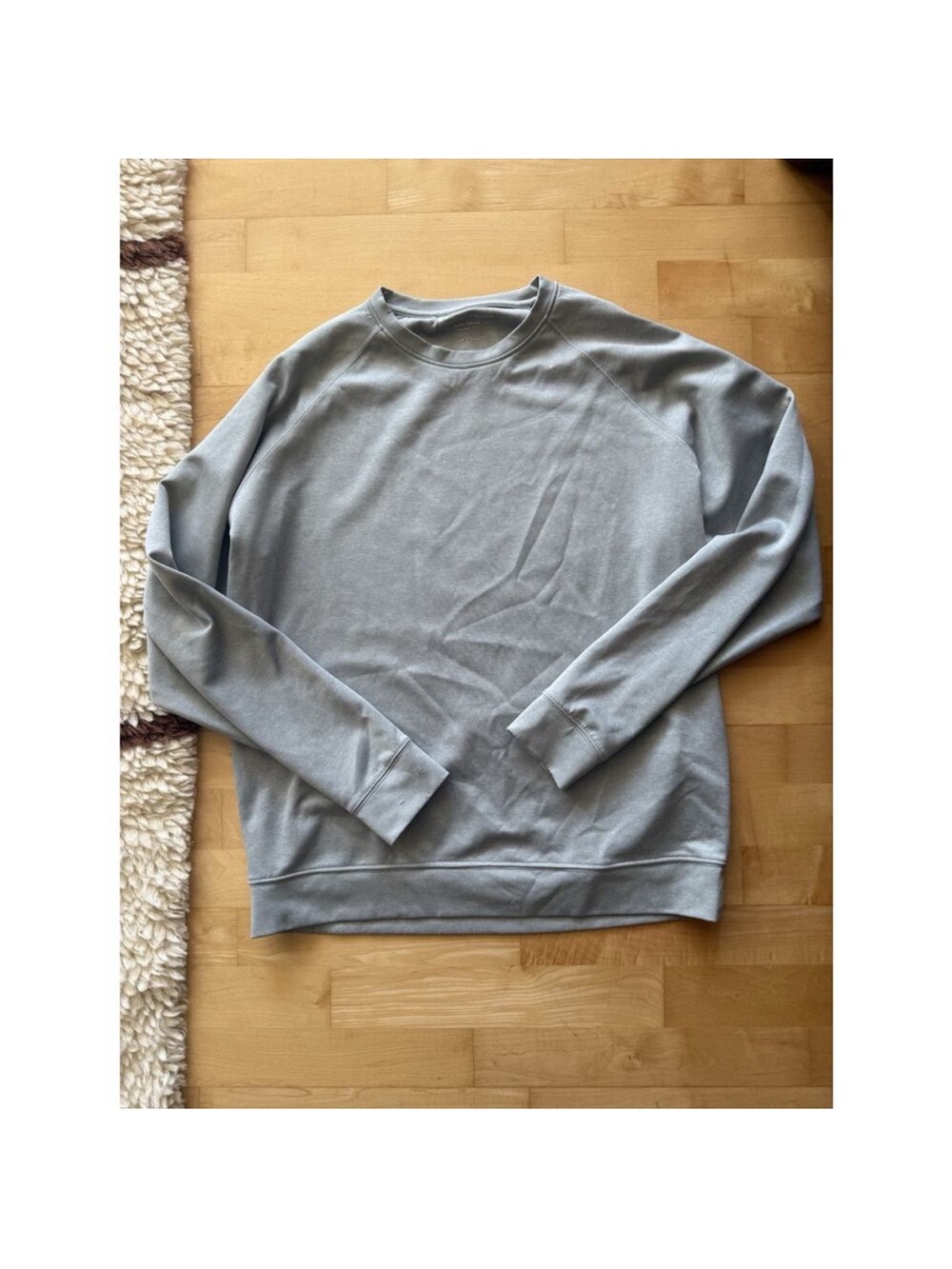 Holderness & Bourne Light Gray Men's Crewneck Sweatshirt